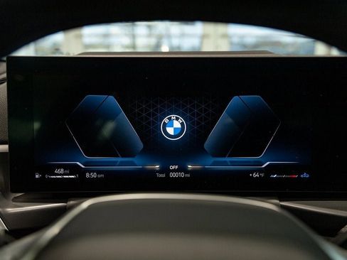 Used 2026 BMW 330i xDrive Sedan w/ Premium Package image 27