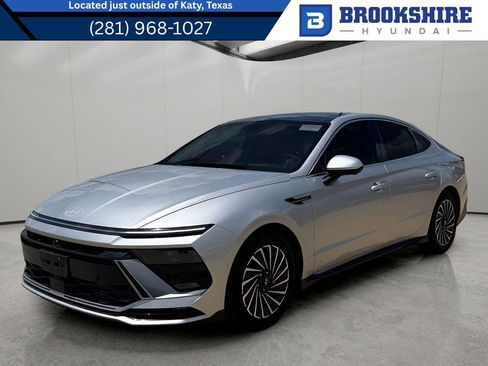 Used 2024 Hyundai Sonata Limited FWD image 1