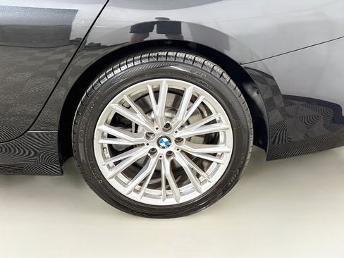 Used 2024 BMW 330i xDrive Sedan w/ Convenience Package AWD/4WD image 30