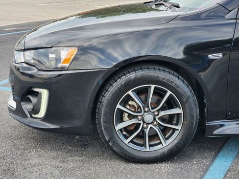 Used 2017 Mitsubishi Lancer ES FWD image 24