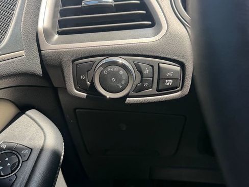 Used 2024 Ford Edge SEL w/ Convenience Package AWD/4WD image 27