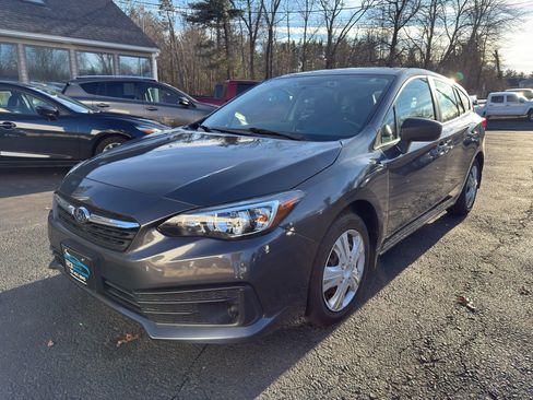 Used 2020 Subaru Impreza 2.0i image 3