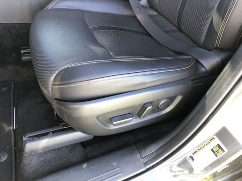 Used 2024 MAZDA CX-90 3.3 Turbo w/ Preferred Plus image 16