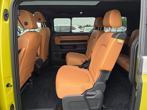 New 2025 Volkswagen ID. Buzz Pro S Plus image 30