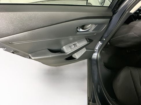 Used 2025 Honda Accord SE image 26