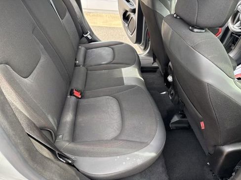 Used 2020 Jeep Renegade Trailhawk image 28