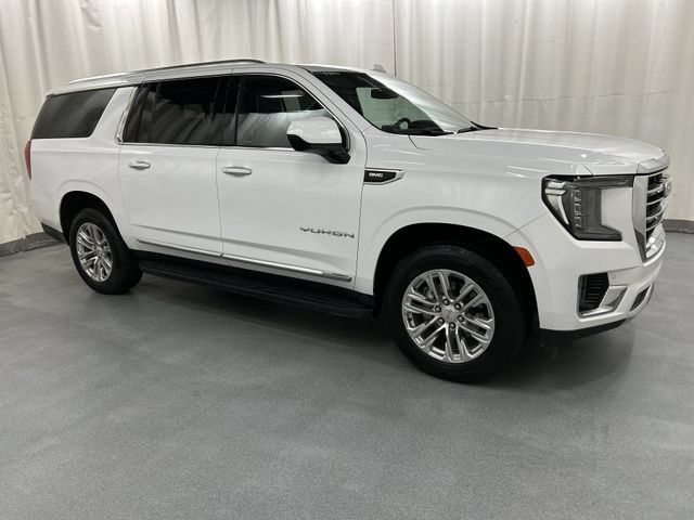 Used 2024 GMC Yukon XL SLT AWD/4WD image 1