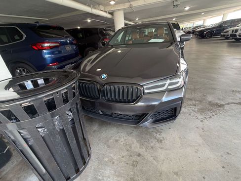 Used 2022 BMW 540i w/ M Sport Package RWD image 12