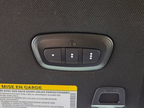 Used 2023 Jeep Grand Cherokee Limited w/ Luxury Tech Group II AWD/4WD image 31