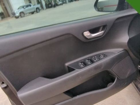 Used 2020 Kia Rio S FWD image 14
