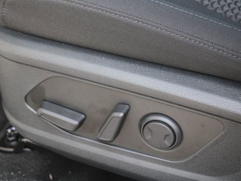 New 2026 Kia Sportage LX image 22