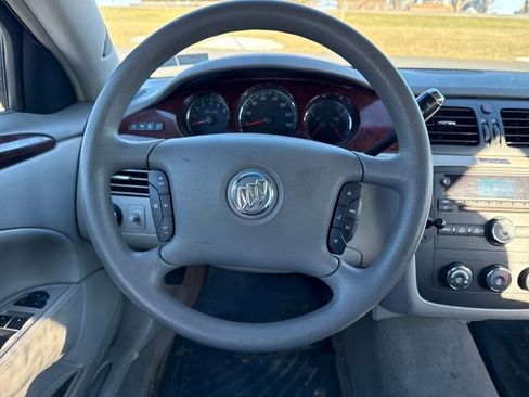 Used 2006 Buick Lucerne CX image 14