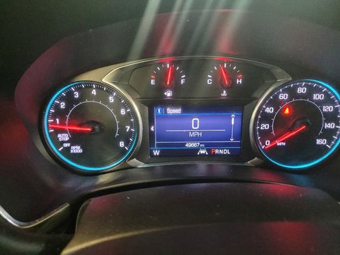 Used 2020 Chevrolet Equinox LT FWD image 23