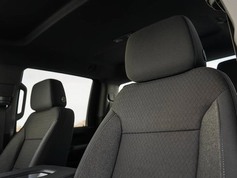 New 2026 Chevrolet Silverado 2500 Custom image 18