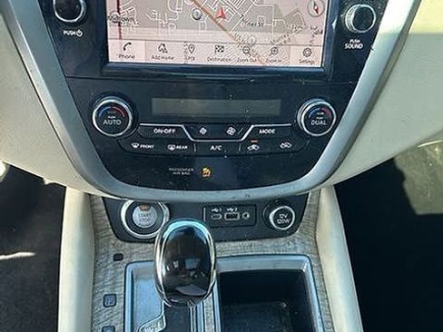 Certified 2023 Nissan Murano SL w/ SL Moonroof Package AWD/4WD image 17