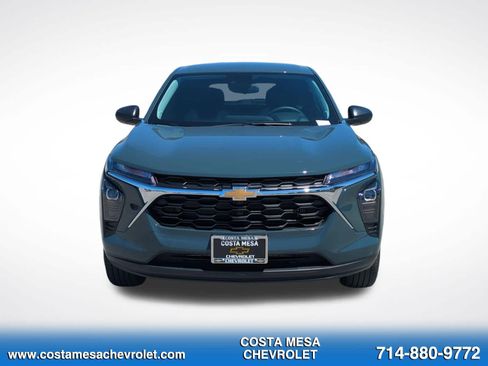 New 2026 Chevrolet Trax LS FWD image 2
