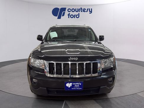 Used 2012 Jeep Grand Cherokee Laredo image 3