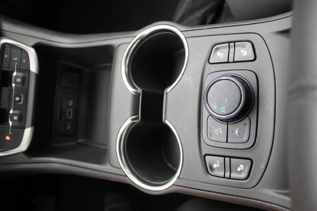 Used 2023 GMC Terrain SLT FWD image 49