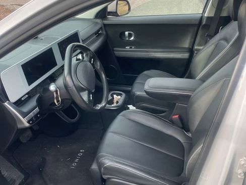 Used 2022 Hyundai Ioniq 5 Limited w/ Cargo Package image 3