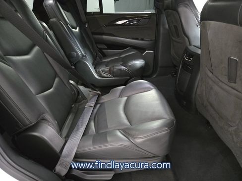 Used 2018 Cadillac Escalade Platinum AWD/4WD image 20
