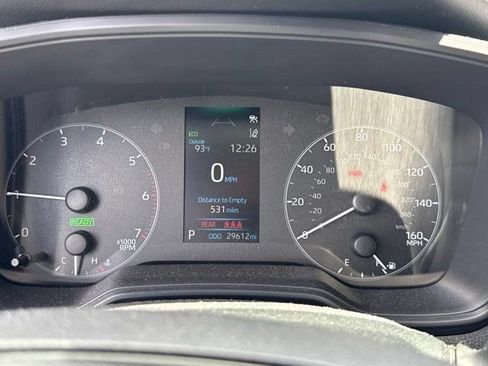 Used 2024 Toyota Corolla LE w/ LE Convenience Package FWD image 11