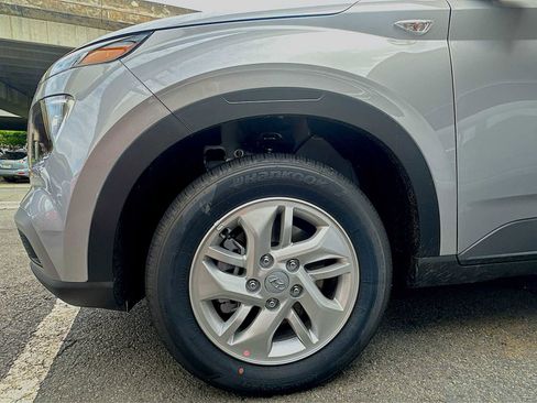 New 2026 Hyundai Venue SE FWD image 10