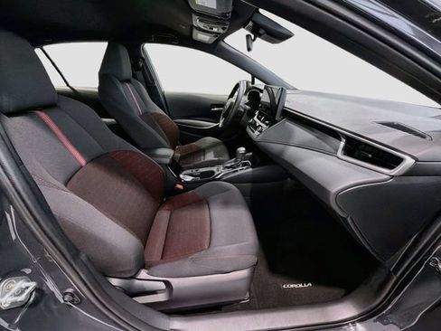 Used 2025 Toyota Corolla SE FWD image 22