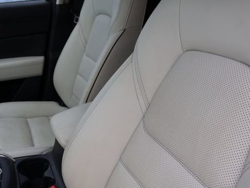 Used 2025 MAZDA CX-5 AWD 2.5 S w/ Premium Plus Pkg image 7
