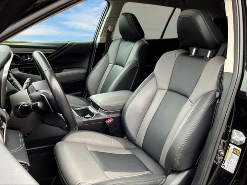 Used 2023 Subaru Outback Onyx Edition image 13