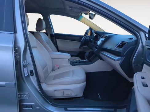 Used 2016 Subaru Outback 3.6R Limited image 14