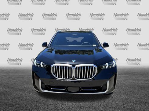 New 2026 BMW X5 sDrive40i w/ Premium Package RWD image 3