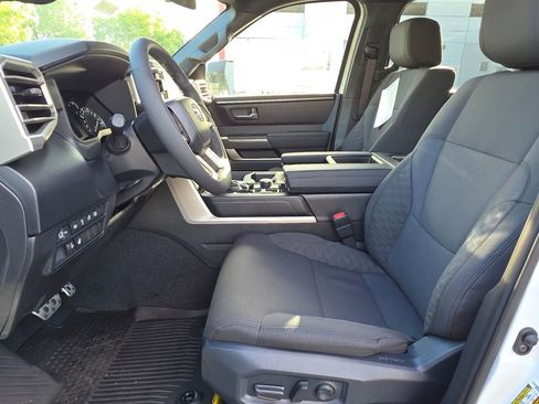 New 2026 Toyota Tundra SR5 AWD/4WD image 24