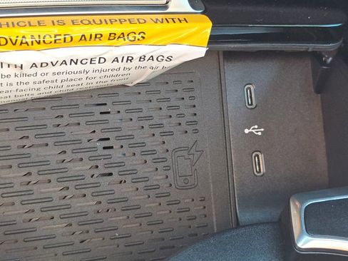 New 2025 Mercedes-Benz GLE 53 AMG 4MATIC Coupe image 34