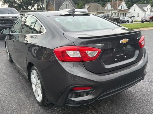 Used 2016 Chevrolet Cruze Premier FWD image 7