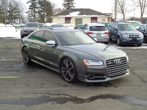 Used 2016 Audi S8 Plus w/ Driver Assistance Package image 3