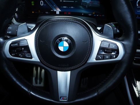 Used 2023 BMW X7 xDrive40i w/ Executive Package image 23