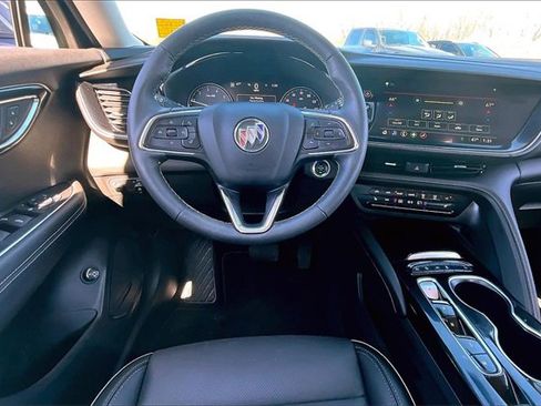 Used 2023 Buick Envision Essence image 8