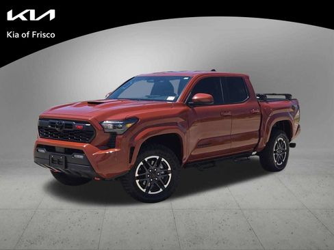 Used 2025 Toyota Tacoma TRD Sport AWD/4WD image 1