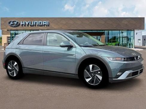 New 2026 Hyundai Ioniq 5 SE image 10
