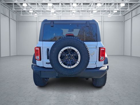 Used 2023 Ford Bronco Black Diamond w/ Sasquatch Package image 5