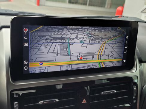 Used 2023 Lexus GX 460 Premium image 16