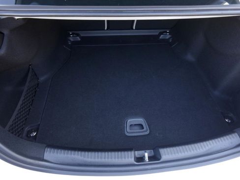 Used 2022 Mercedes-Benz C 300 4MATIC Sedan image 22