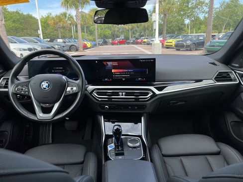 Used 2023 BMW i4 eDrive35 RWD image 29