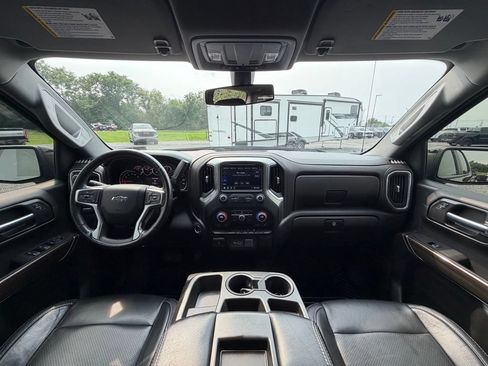 Used 2021 Chevrolet Silverado 1500 RST w/ Bed Protection Package AWD/4WD image 8