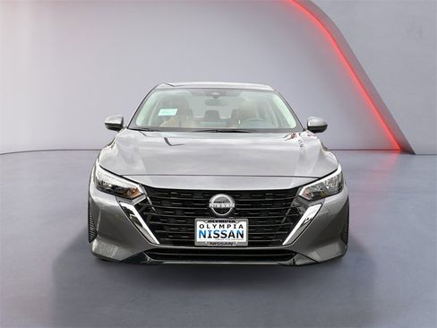 New 2025 Nissan Sentra SV w/ SV Premium Package image 8