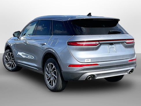 Used 2021 Lincoln Corsair AWD w/ Equipment Group 101A image 9