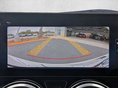 Used 2026 Mercedes-Benz GLB 250 image 13