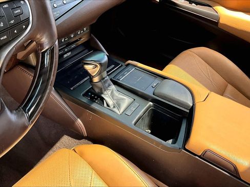 Used 2019 Lexus ES 350 FWD image 17