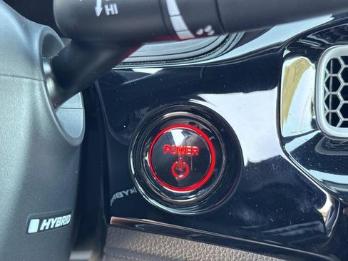 Used 2025 Honda Civic Sport image 9