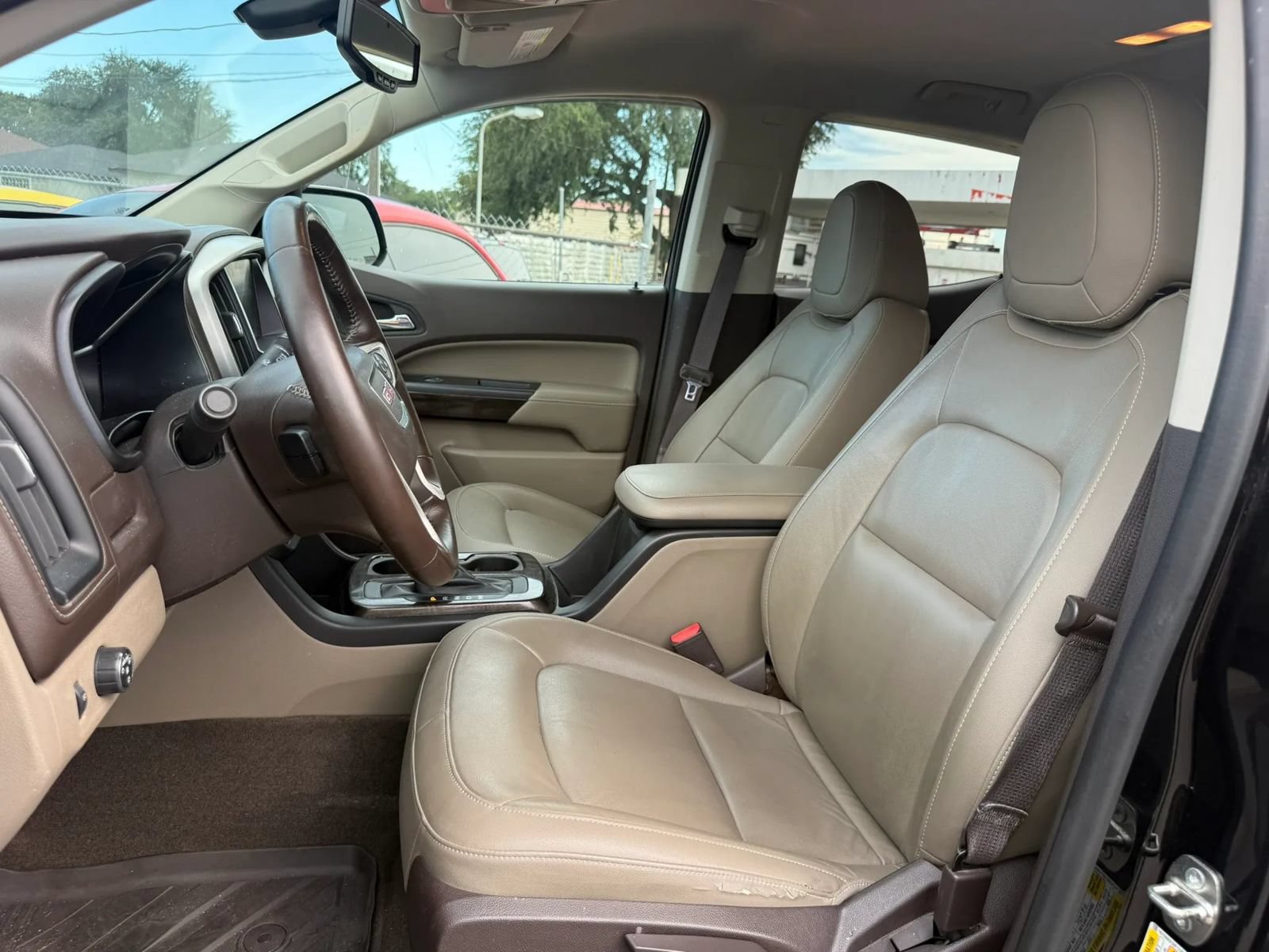Used 2015 GMC Canyon SLT RWD image 9